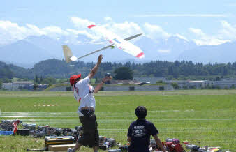 ... und sportliches Wettbewerbsfliegen, die Mitgliedschaft im SMV bringt's, da wo fliegen beginnt! F3B_Windenstart_1